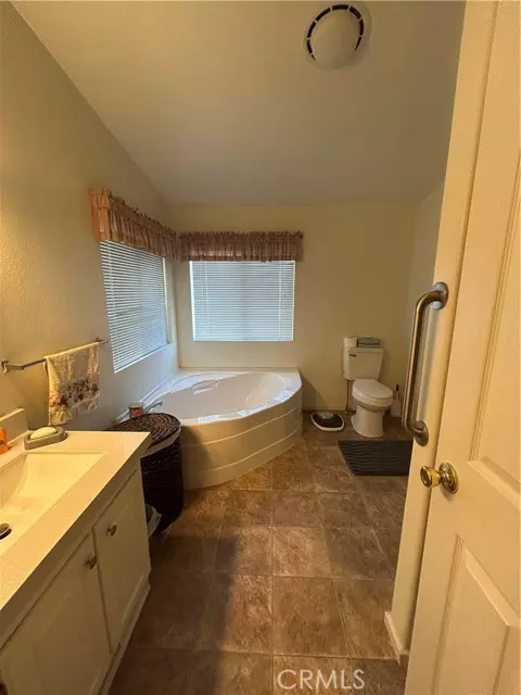 Chico, CA 95928,2050 Springfield Drive #143