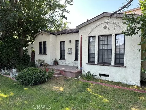 11203 Califa Street, North Hollywood (los Angeles), CA 91601