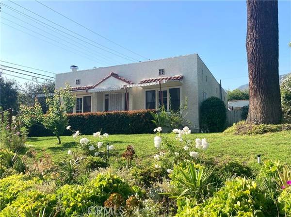 907 E Poppyfields Drive, Altadena, CA 91001