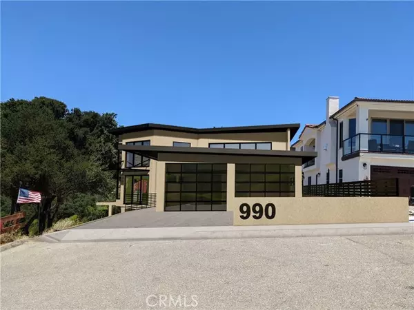 990 Bakersfield Street, Pismo Beach, CA 93449