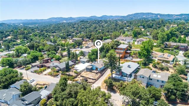 4374 Arizona Avenue, Atascadero, CA 93422