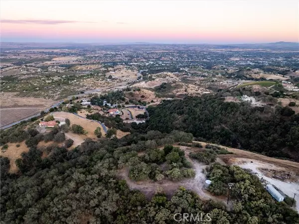 3550 Ardana Road, Paso Robles, CA 93446