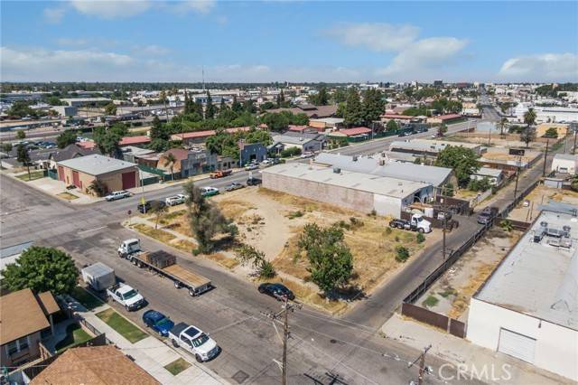 Bakersfield, CA 93305,426 E 18th Street