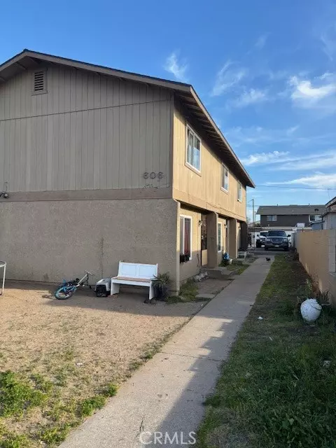 606 W Orange Street, Santa Maria, CA 93458