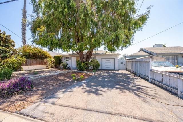 1380 Longbranch Avenue, Grover Beach, CA 93433
