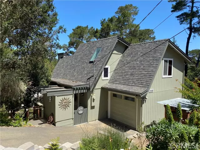 2598 Emerson Road, Cambria, CA 93428
