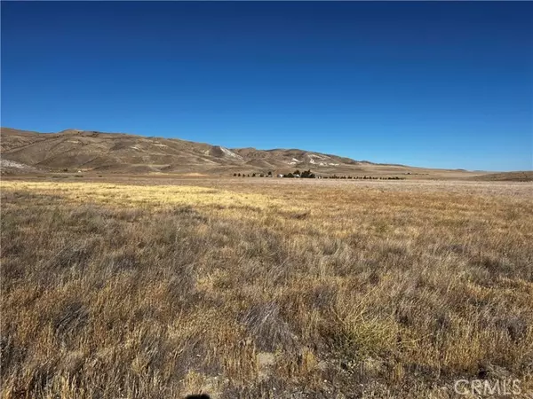 Santa Margarita, CA 93453,4 Arriba Trail