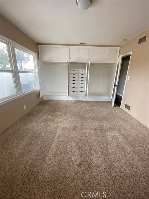 Santa Maria, CA 93454,843 E Orange Street