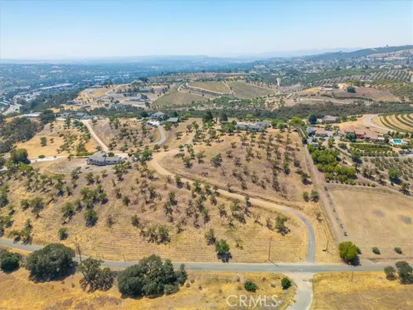 Paso Robles, CA 93446,375 Villa Lots Road