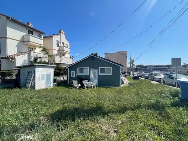 Grover Beach, CA 93433,172 N 13th Street