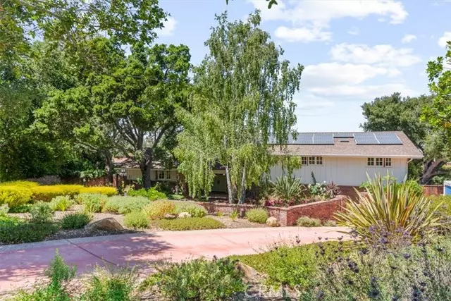 2355 Lake Marie Drive, Santa Maria, CA 93455