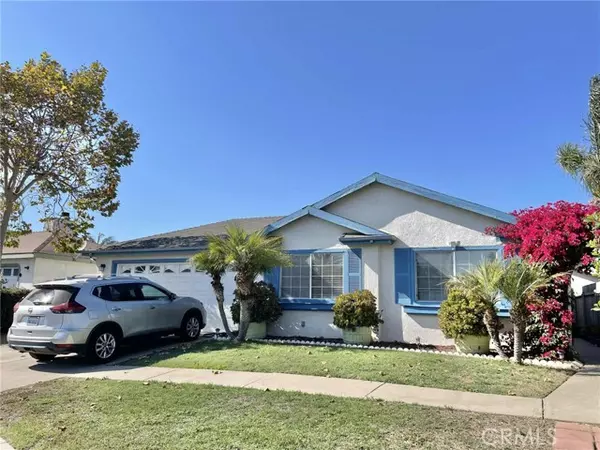 511 Washington Circle, Santa Maria, CA 93458