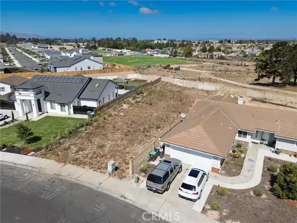 Santa Maria, CA 93455,827 Firefox Drive