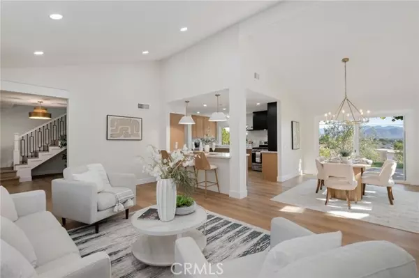 Camarillo, CA 93010,308 Calle Converse