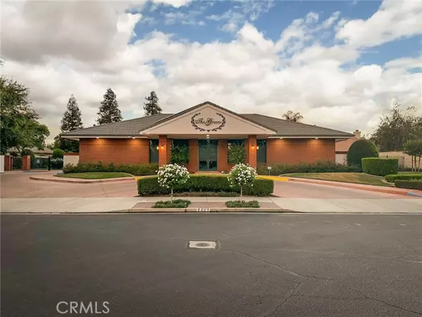 Bakersfield, CA 93311,10014 Brigadoon Rose