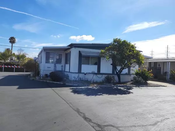 1425 2nd Avenue ##317, Chula Vista, CA 91911