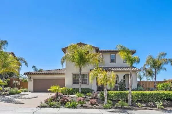 7054 Mariposa St, Santee, CA 92071