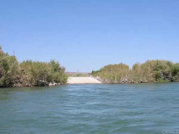 Palo Verde, CA 92266,2666 Rio Vista Way