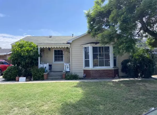 7539 Normal Avenue, La Mesa, CA 91941