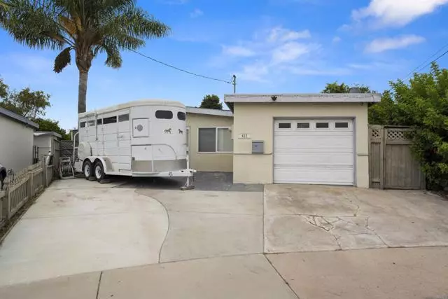 Chula Vista, CA 91910,427 Del Mar Court