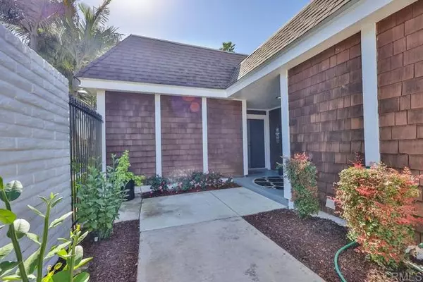 Coronado, CA 92118,79 half moon bend