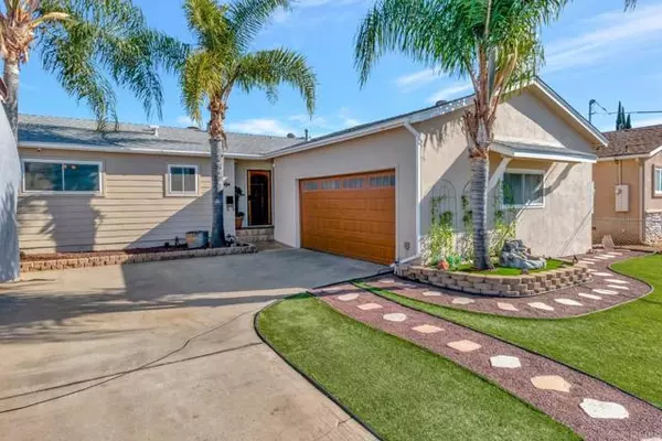 227 Dorado Ln, El Cajon, CA 92019