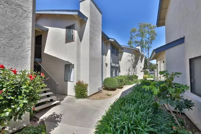 Lakeside, CA 92040,12741 Laurel Street #26