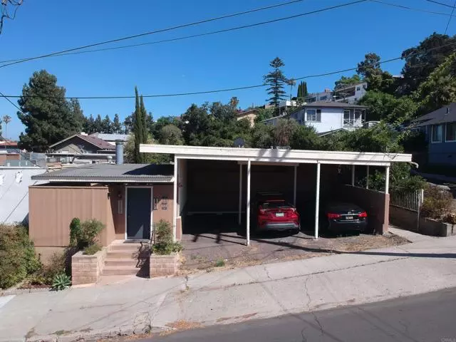 7987 Normal Ave, La Mesa, CA 91941