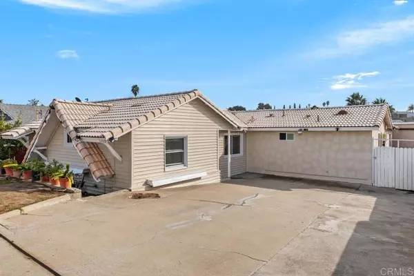 7703 Woodbine Way, San Diego, CA 92114