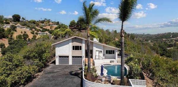 3378 Via Loma, Fallbrook, CA 92028