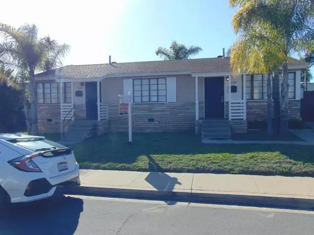 7126 HYATT Street, San Diego, CA 92111