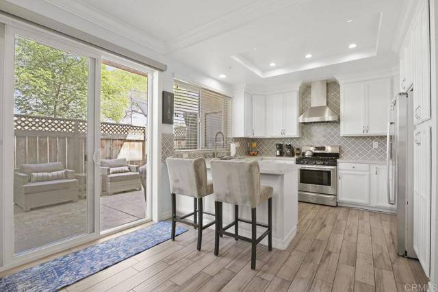 El Cajon, CA 92019,11372 Via Rancho San Diego #B