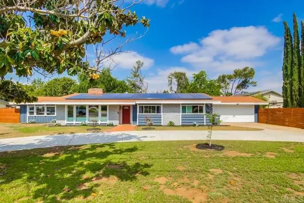 826 Terra Lane, El Cajon, CA 92019