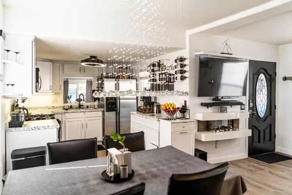 Spring Valley, CA 91977,3221 Bancroft Drive #24