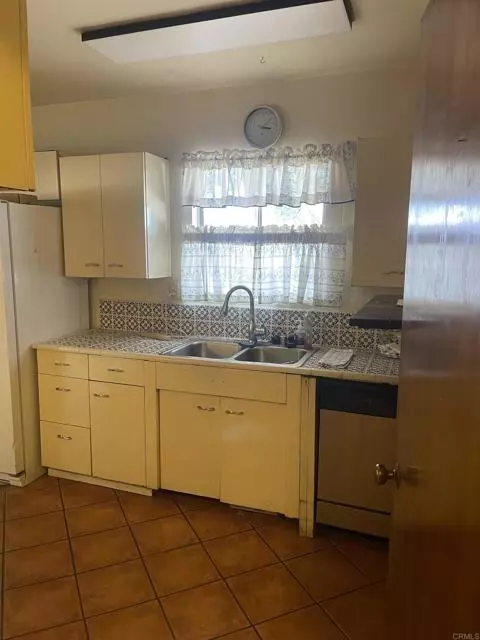 Calexico, CA 92231,722 N Preston Drive