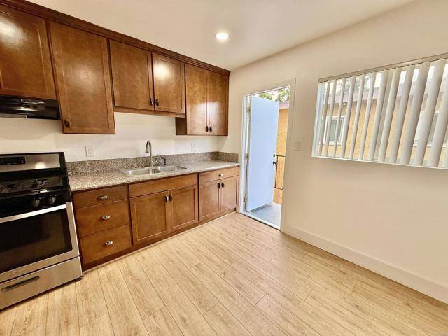 San Diego, CA 92113,220 S 35th #2