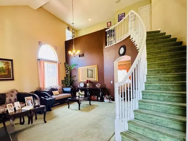Chula Vista, CA 91913,1670 Hillsborough Street
