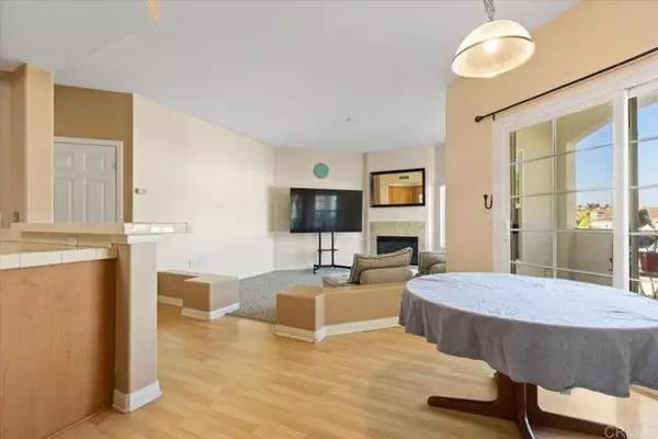 Spring Valley, CA 91977,2723 Lake Pointe Drive #231