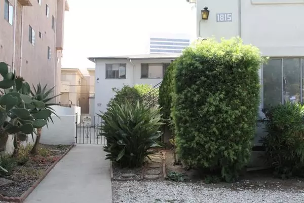 Los Angeles, CA 90025,1815 Greenfield