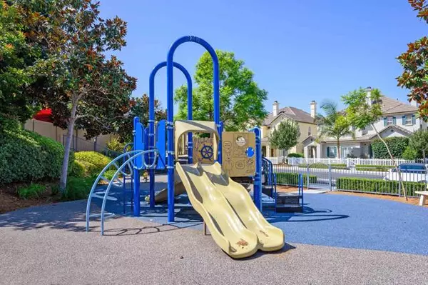 Chula Vista, CA 91913,1851 ROUGE DR