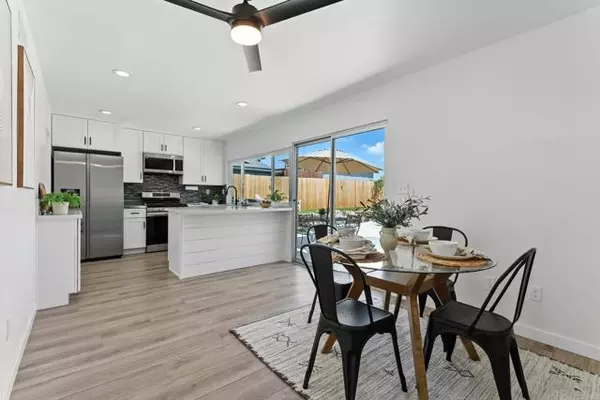 Santee, CA 92071,10021 Allenwood Way