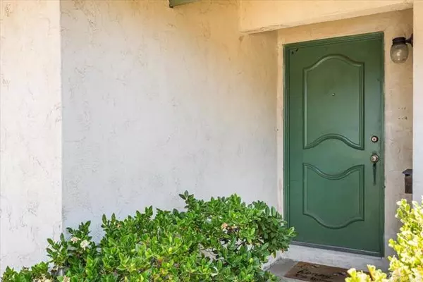 Santee, CA 92071,10045 Beck Drive