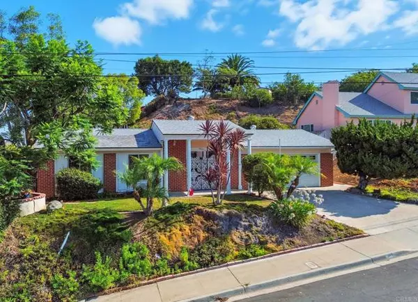 7910 Wetherly Street, La Mesa, CA 91941