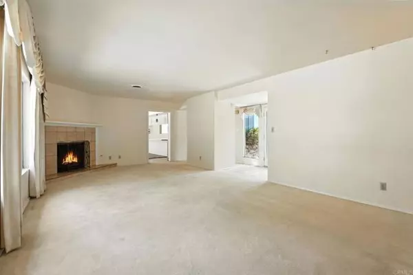 La Mesa, CA 91941,7910 Wetherly Street