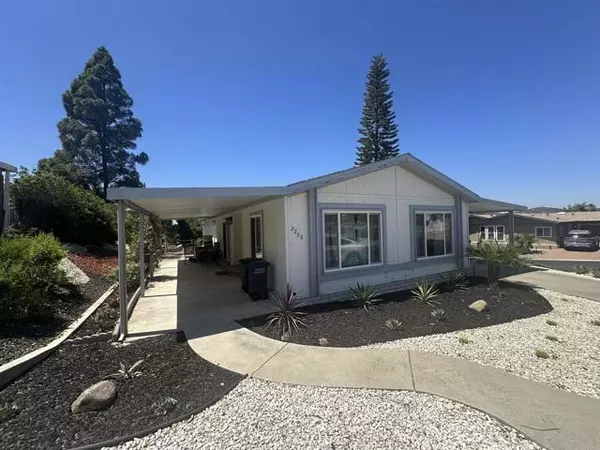 Carlsbad, CA 92008,2298 Lindsay Dr