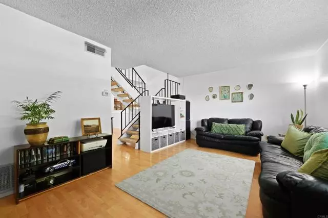 11935 Royal Rd #E, El Cajon, CA 92021