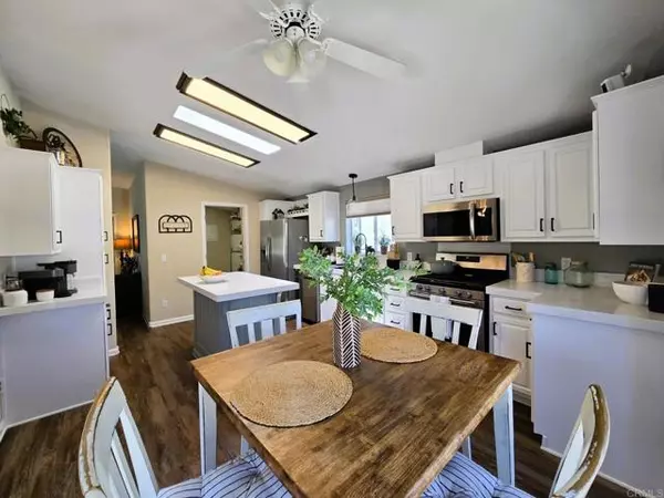 Ramona, CA 92065,2239 Black Canyon Road #55