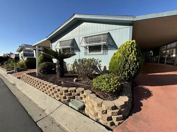 5420 Kipling Lane, Carlsbad, CA 92008