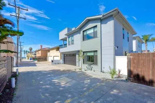 Imperial Beach, CA 91932,171 Evergreen