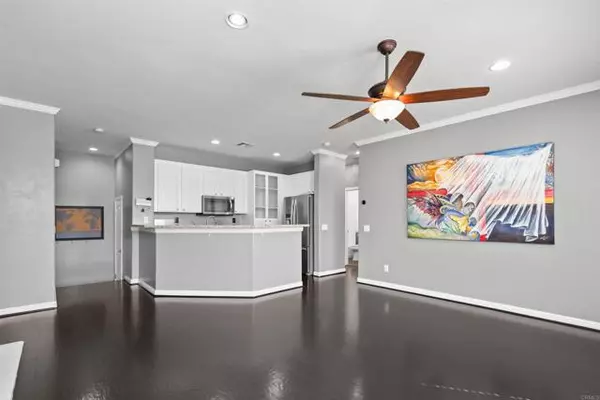 Chula Vista, CA 91914,283 Aventura Dr #12